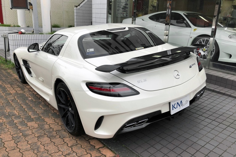 AMG SLS ブラックシリーズ ディーラー車 中古車 情報 | KMオート